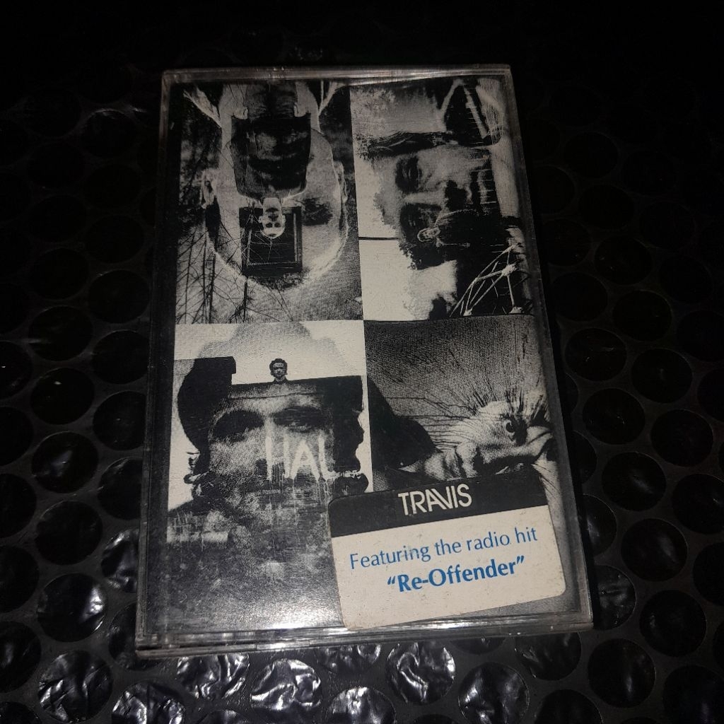 kaset pita travis 12 memories