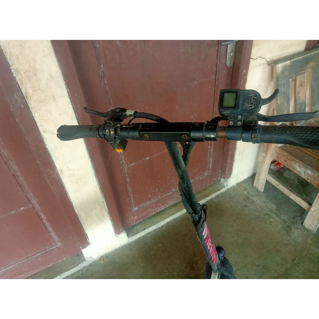 scuter listrik 36v minus