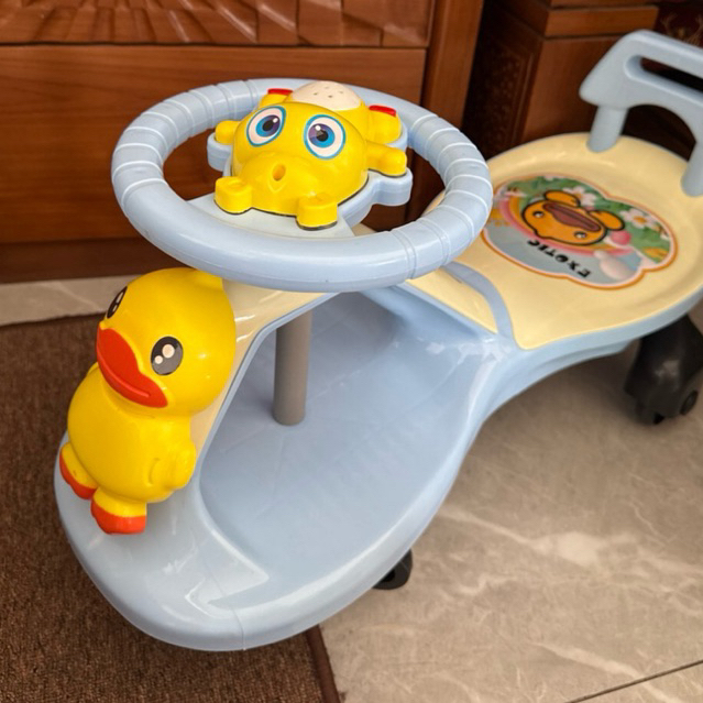 EXOTIC RIDE ON swing car preloved mainan anak ET-3106