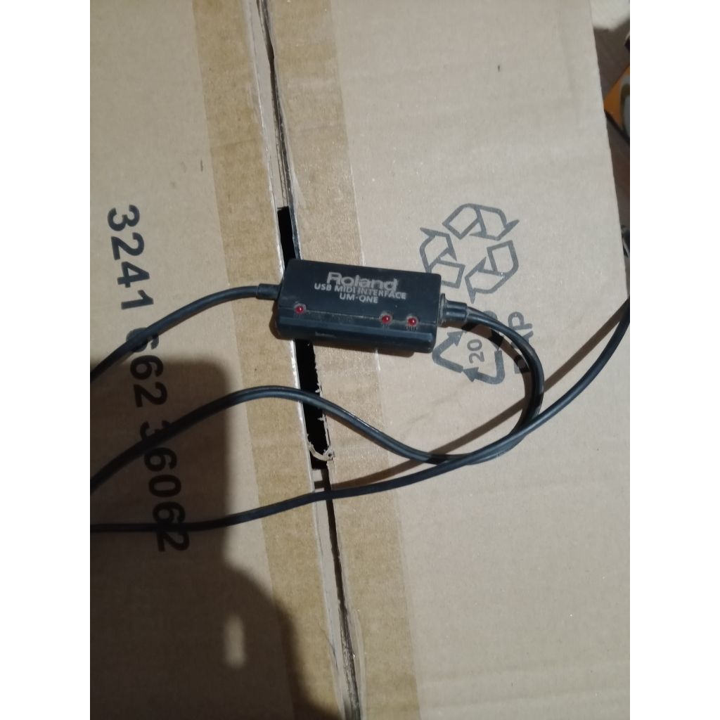 Kabel MIDI Roland UM one