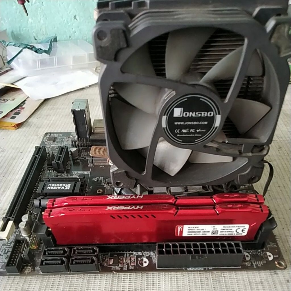 RAM PC KOMPUTER 16gb DDR3 1333MHZ Kingston fury + VGA HD 6570 2GB