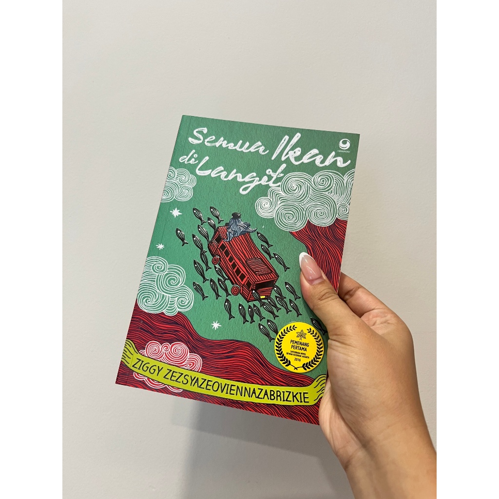 Semua Ikan di Langit - Ziggy Zezsyazeoviennazabrizkie