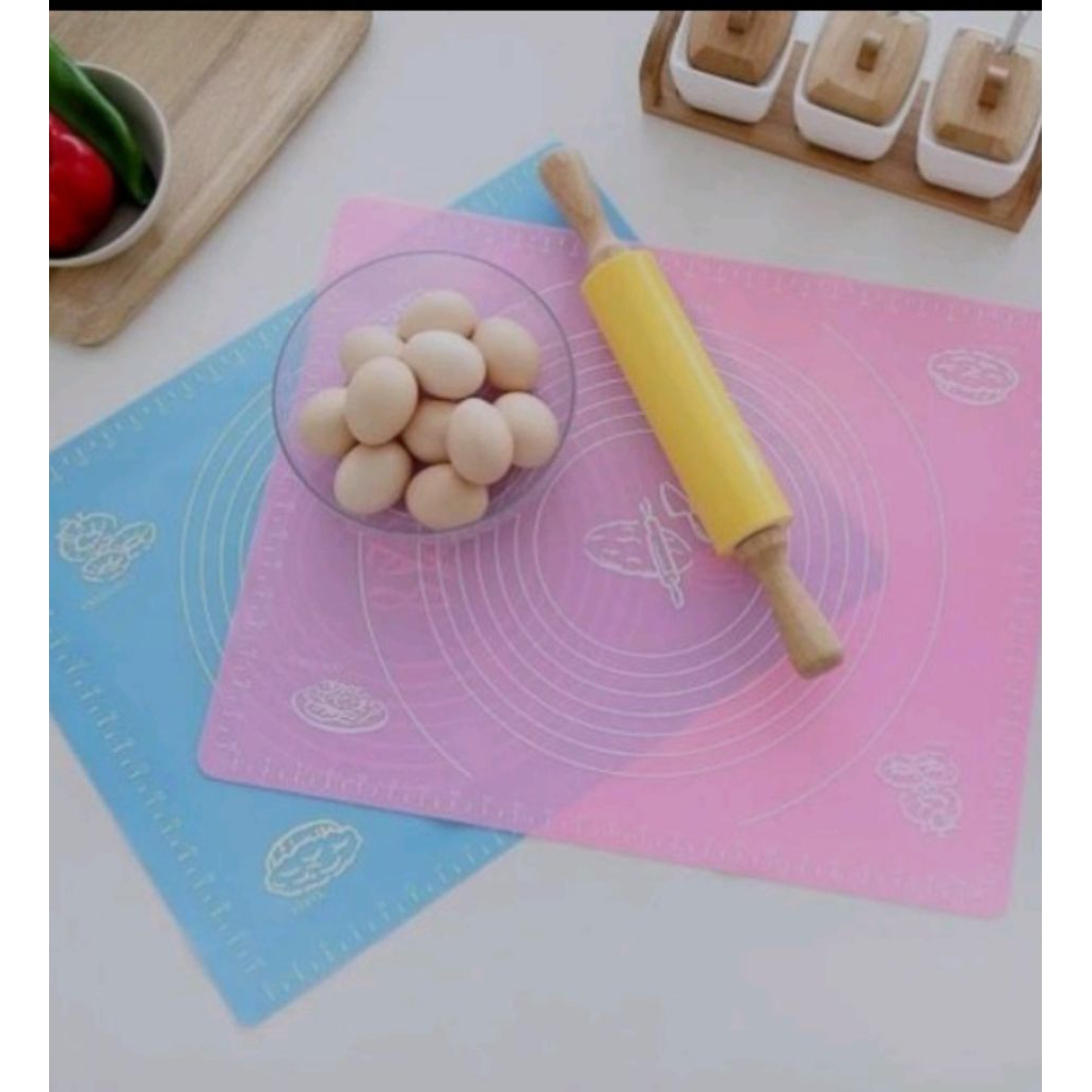 Alas adonan kue silikon & rolpin kayu