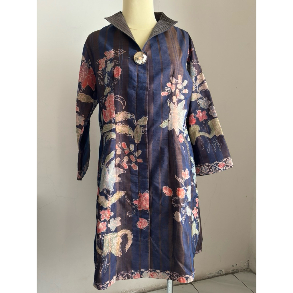 Terusan batik wanita