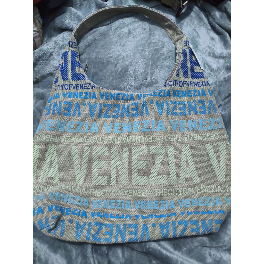 PL Tote/Hobo Robin Ruth