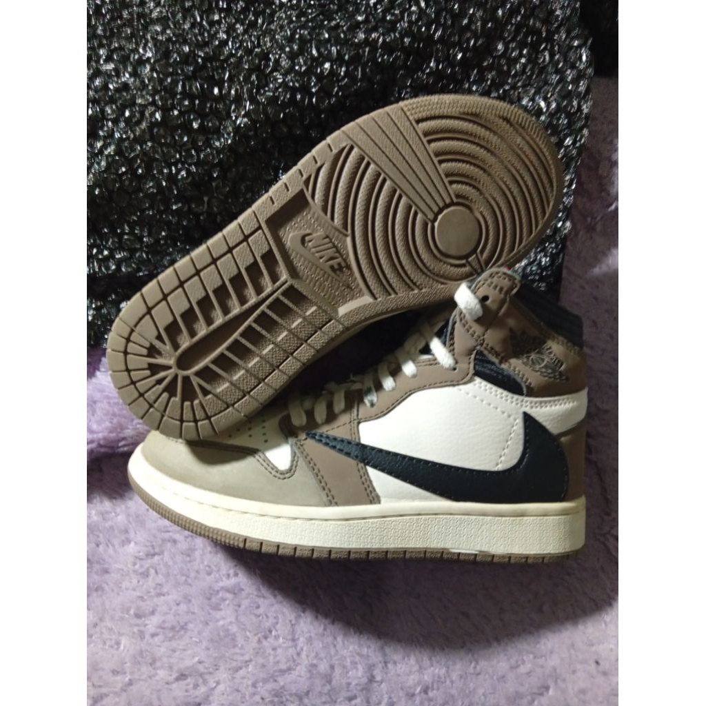 Nike Air Jordan 1 Retro second