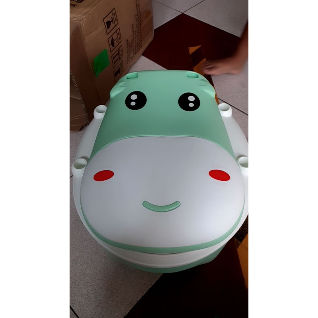 Kloset Anak Pispot Duduk Potty Toilet Training Bayi Karakter Sapi Hijau