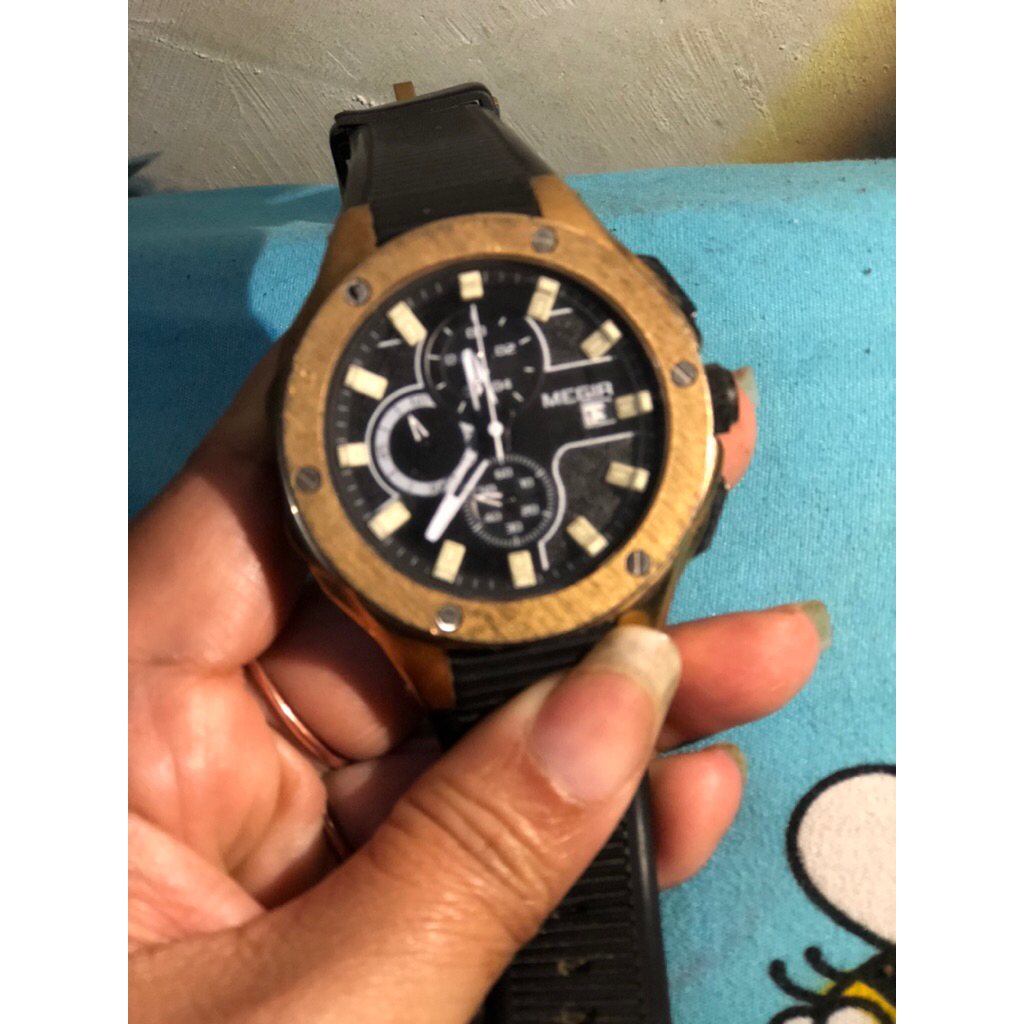 PRELOV JAM TANGAN PRIA MN2053(kondisi mati,batraihabis)