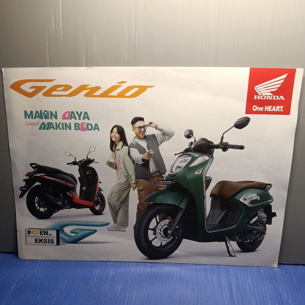 poster brosur leaflet katalog Honda Genio