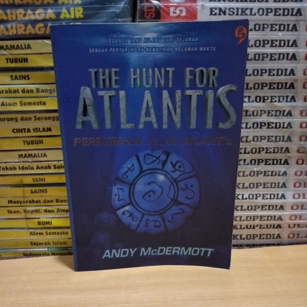Buku Original THE HUNT FOR ATLANTIS PERBURUAN JEJAK ATLANTIS Oleh ANY McDERMOTT GagasMedia