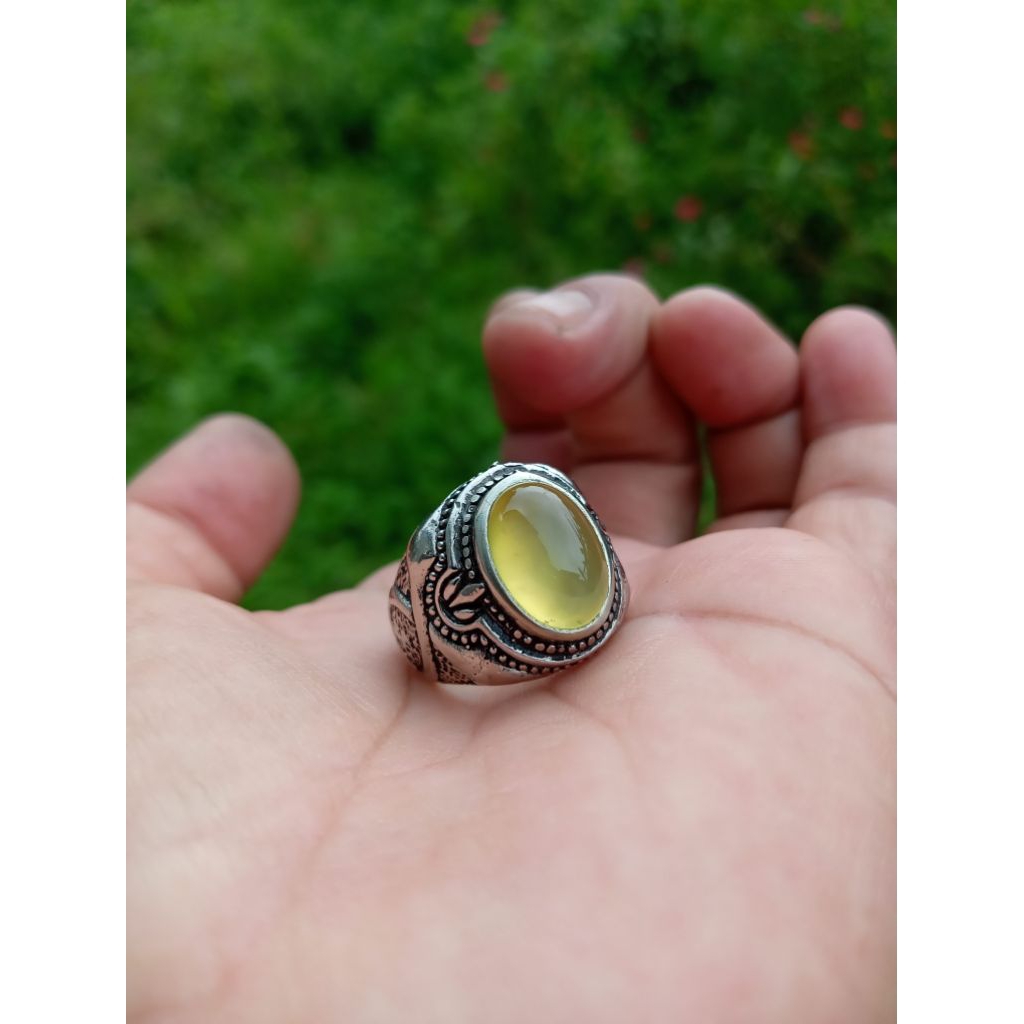Batu Akik cempaka kristal bergiwang ( Real pict)
