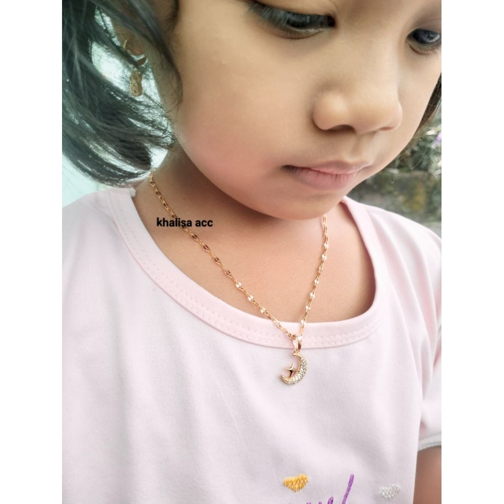 kalung viral pecah kopi gold+liontin bulan bintang .bahan titanium tahan terhadap air.
