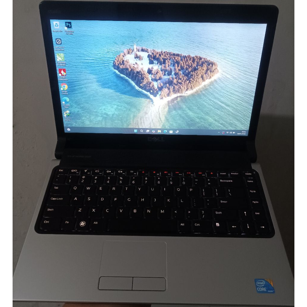 Dell Studio 1457 Core i7 Ram 8gb SSD 256gb