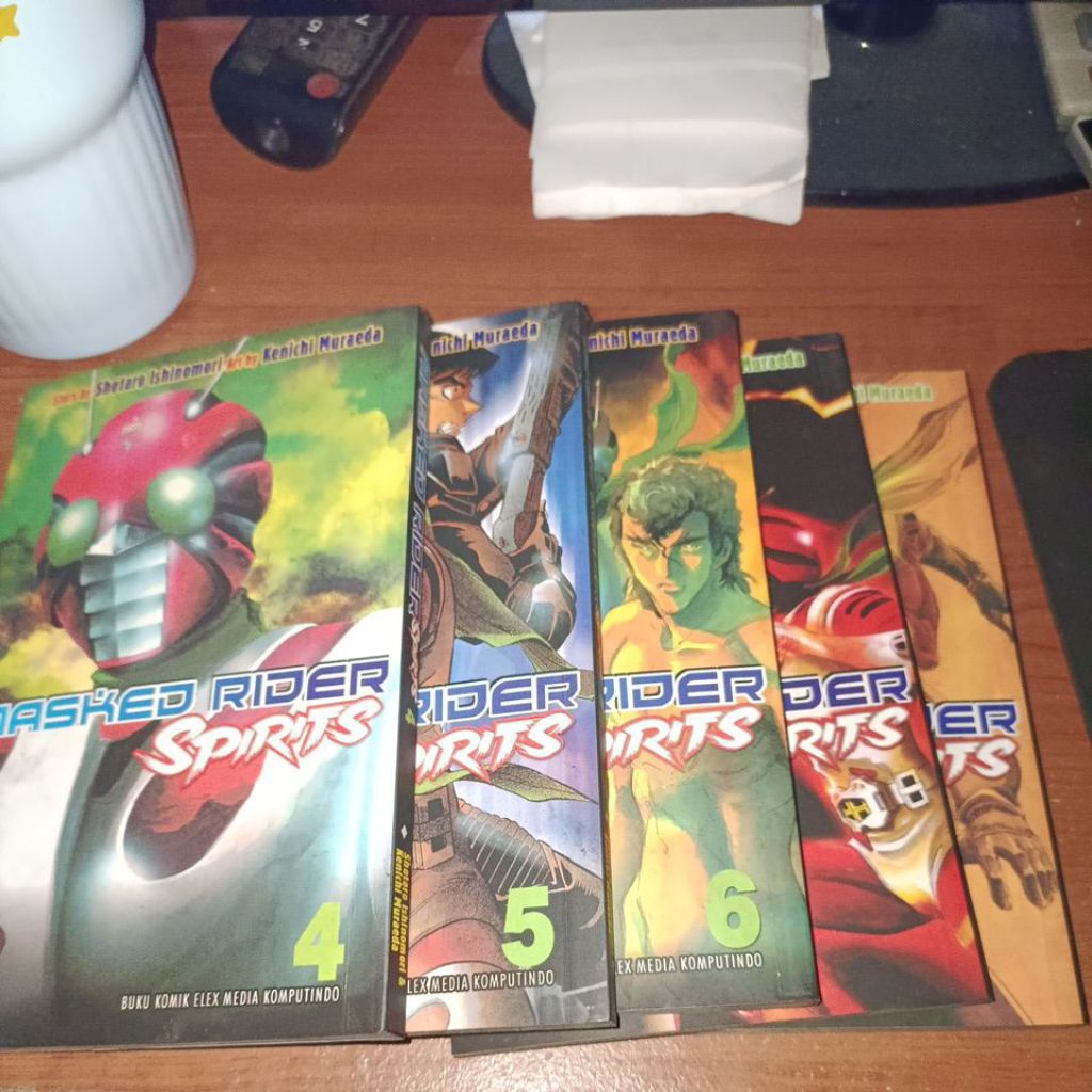 Preloved Original Komik Masked Rider Spirits