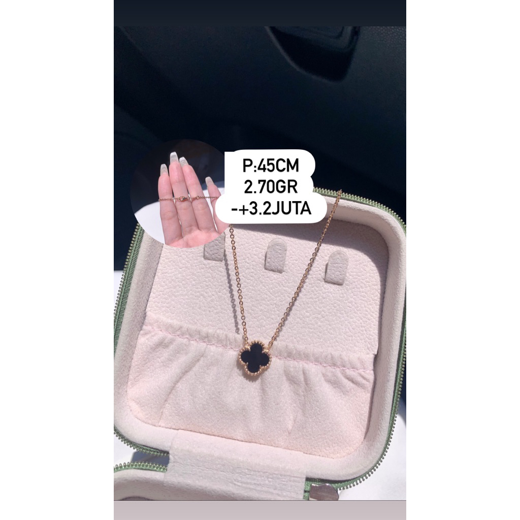 Kalung VCA Black necklace