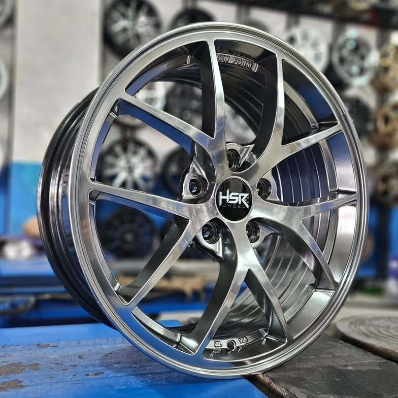 Velg Ring 17 HSR Wheel Wurzburg R17 Velg Racing Mobil Xpander BRV HRV XL7
