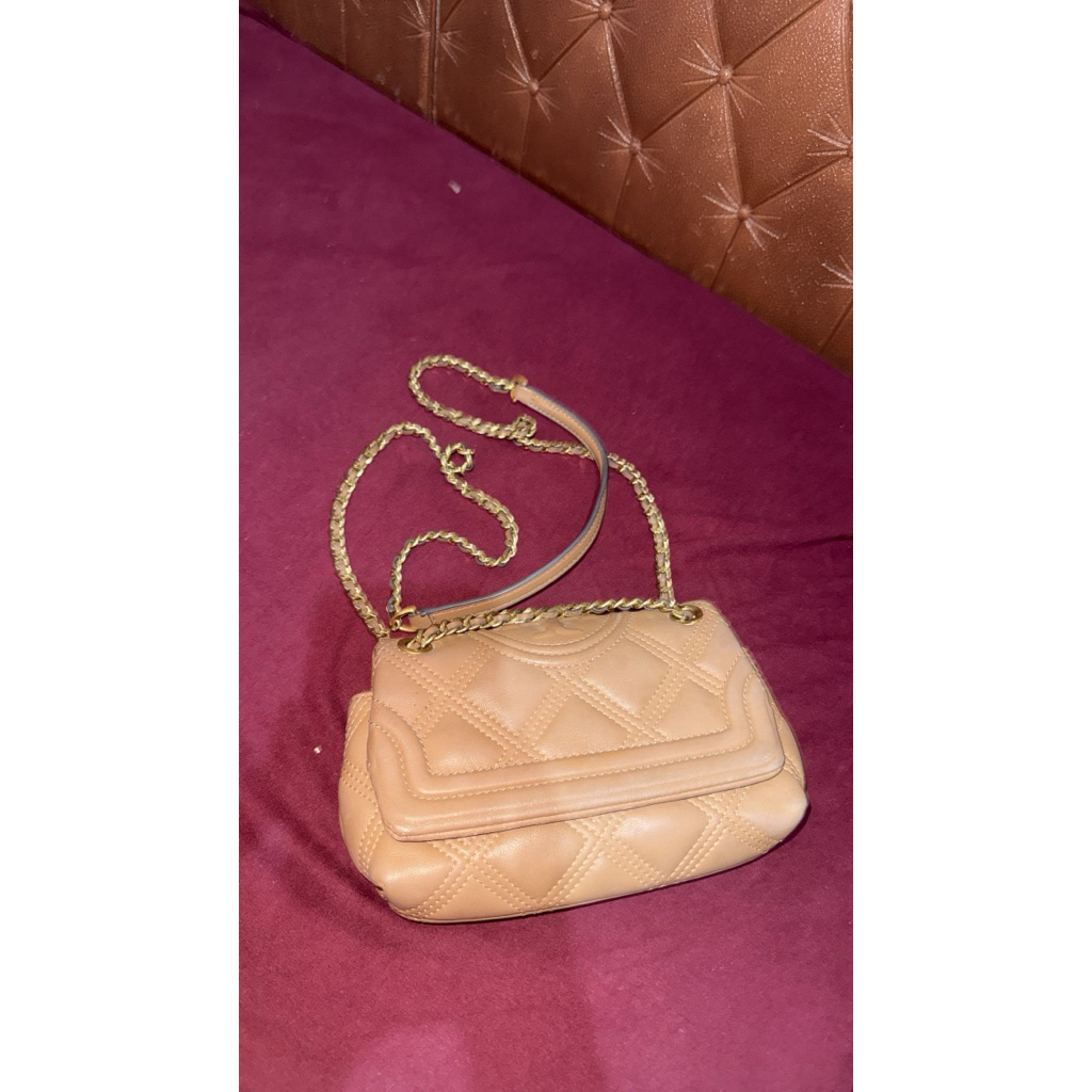 preloved tory burch tb good condition