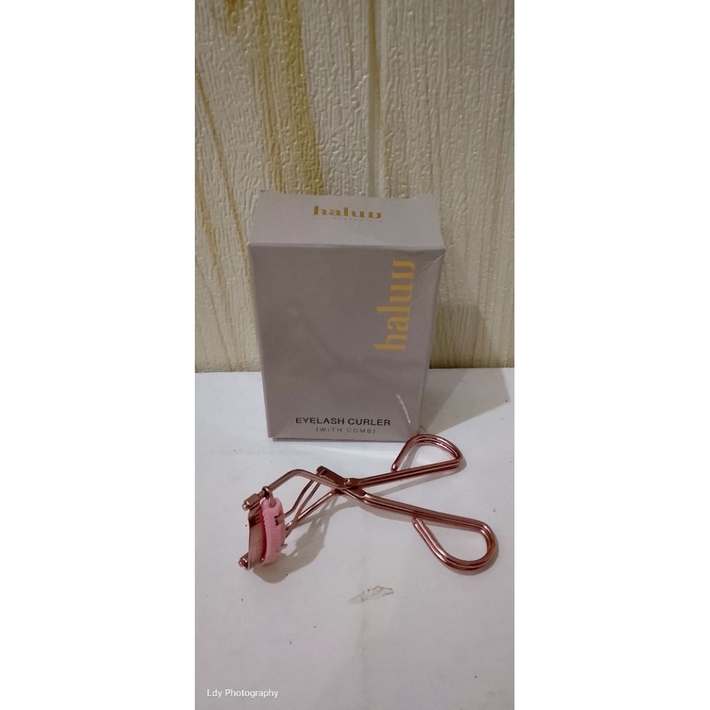 PRELOVED New Haluu Essentials