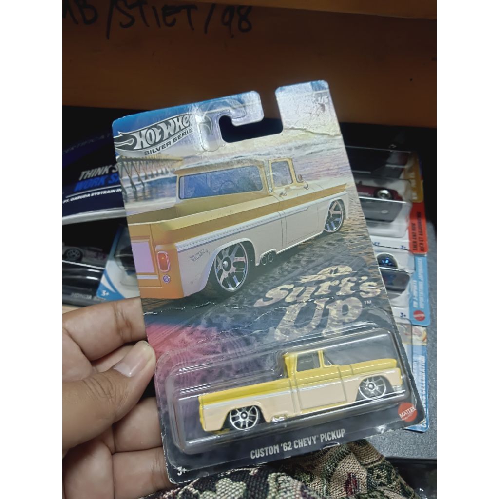 Hotwheels Custom 62 Chevy Pick up