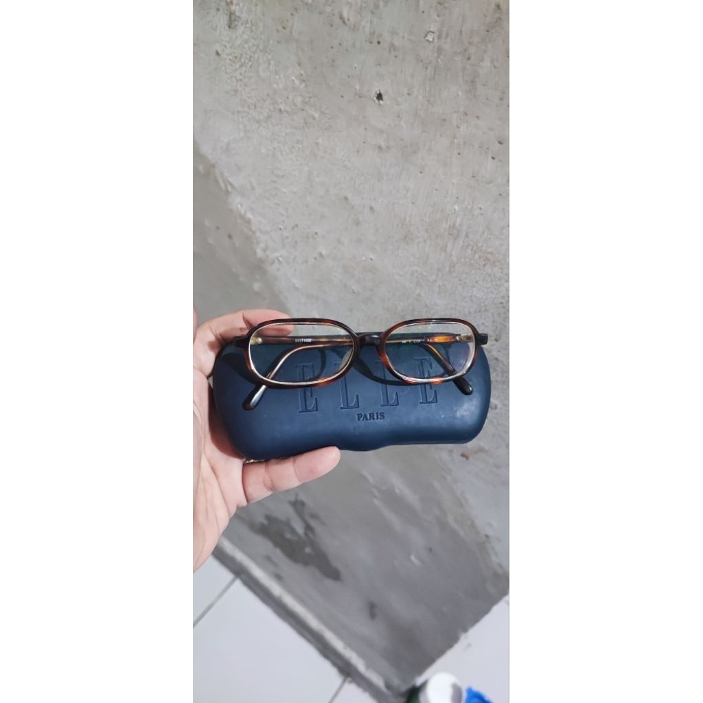 kacamata Elle tortoise ori