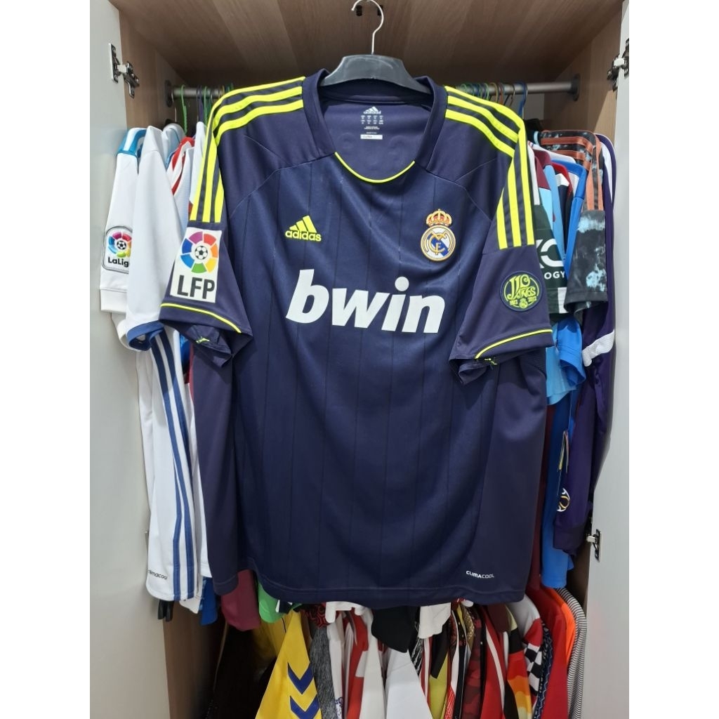 Real Madrid 2012/2013 Away Jersey
