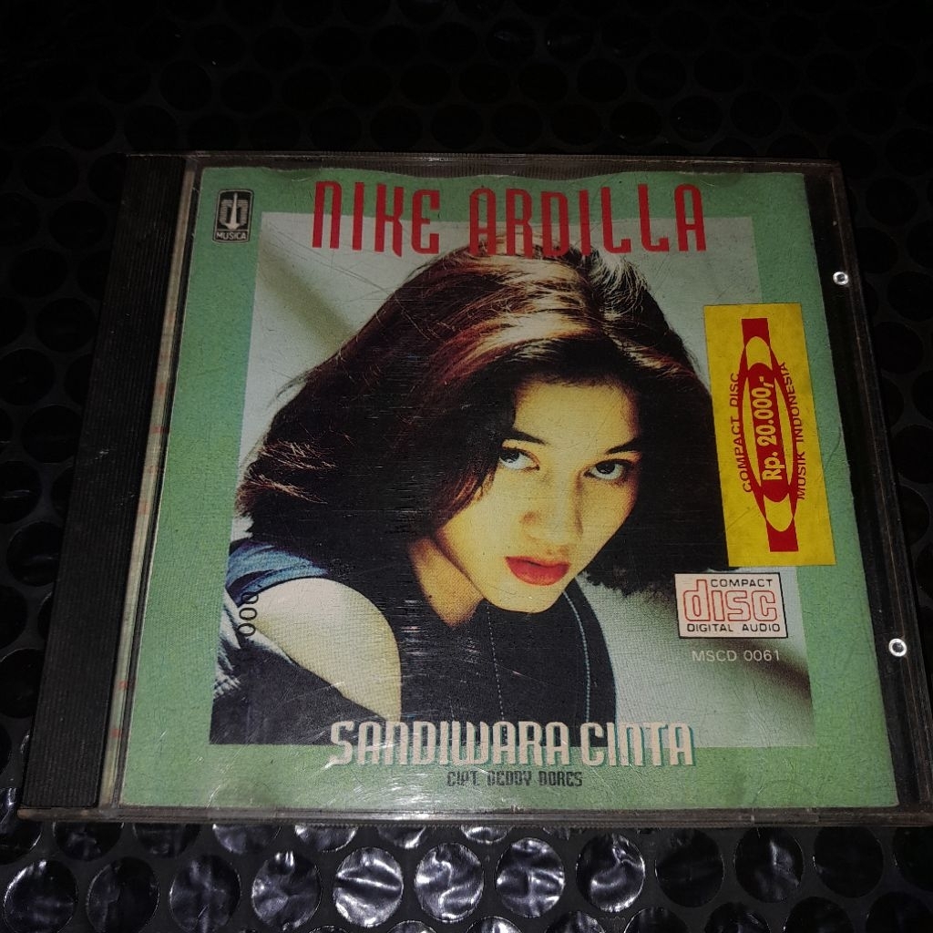 cd musik nike ardilla sandiwara cinta