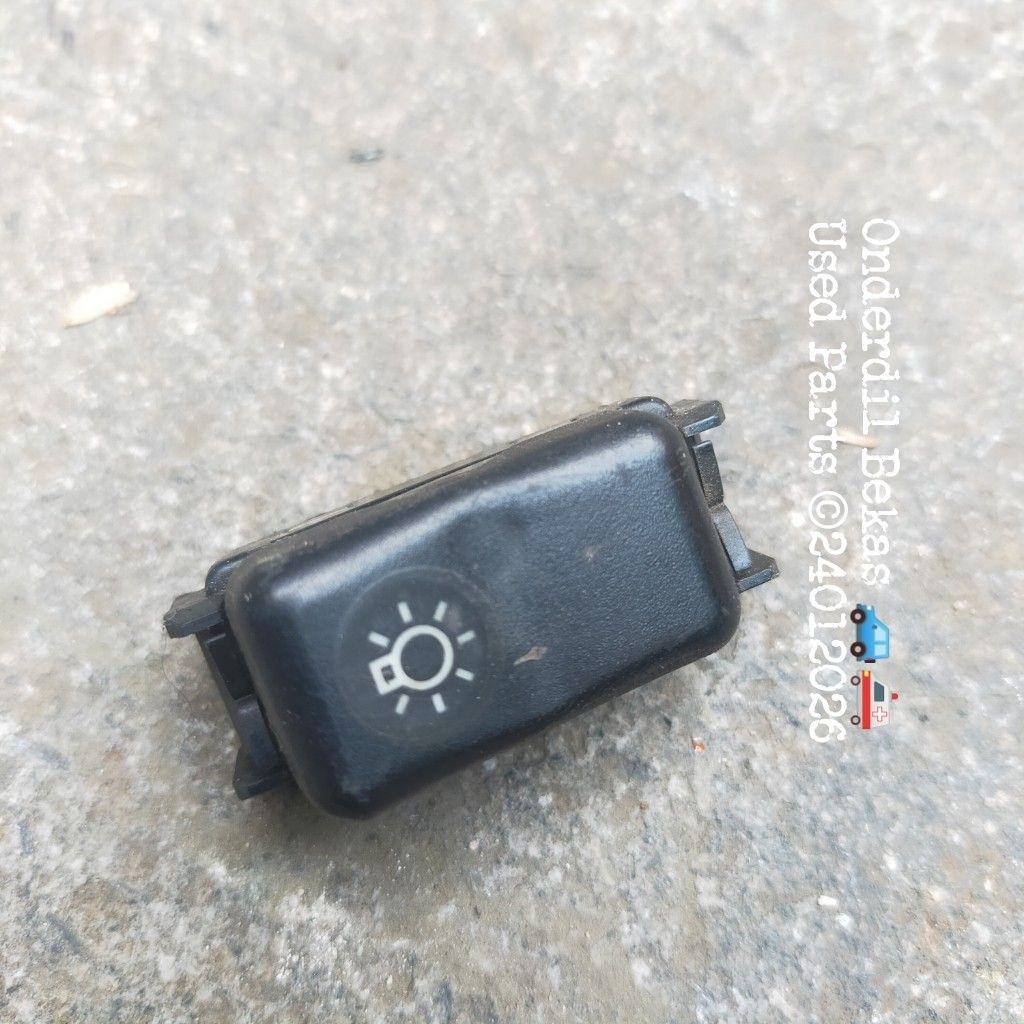 Mercedes W124 300E 300SE Interior Dome Light Switch