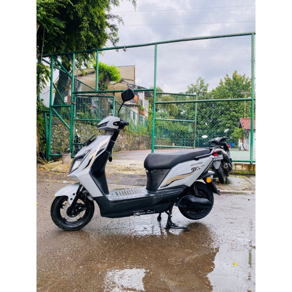 motor listrik united MX 1200 2024