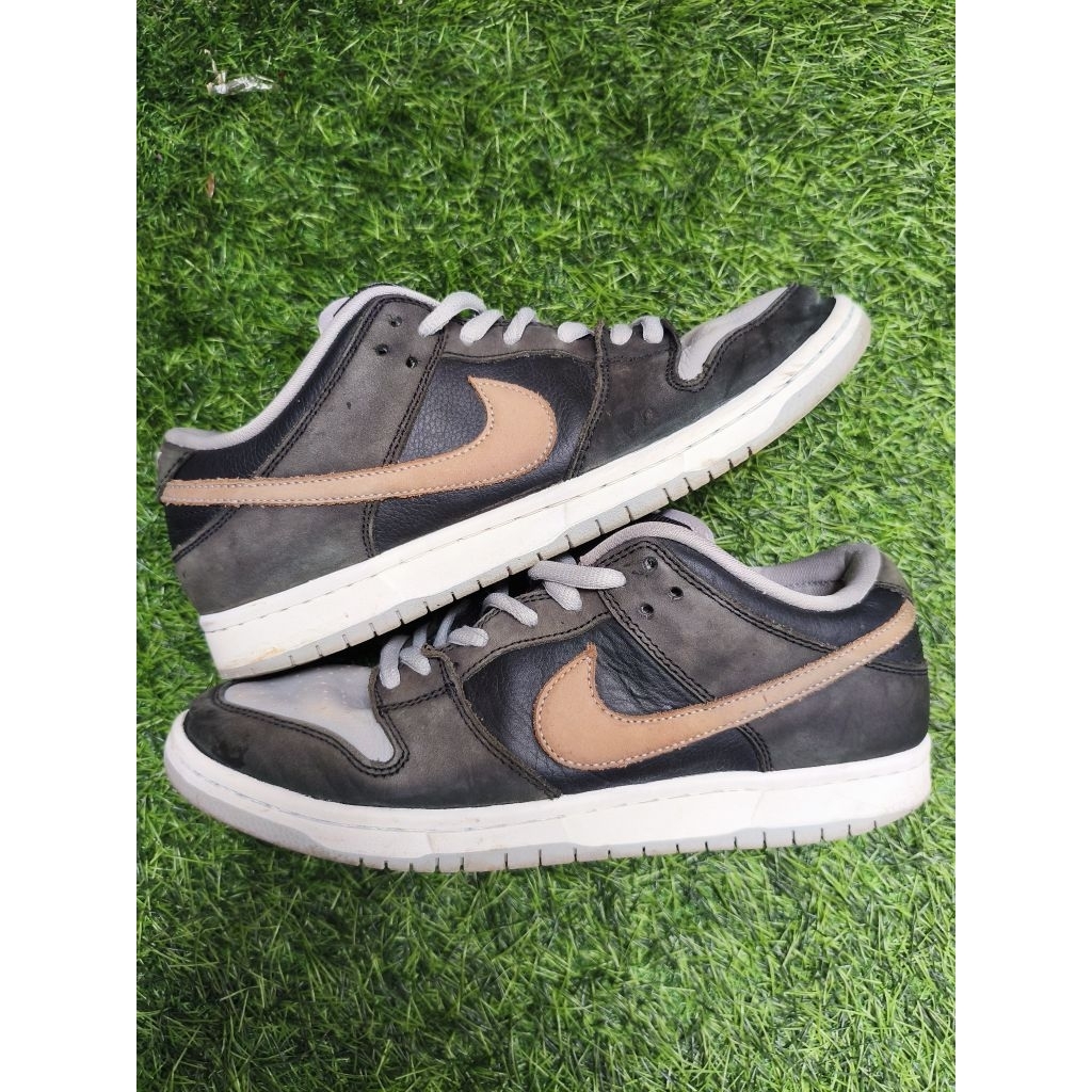 sepatu SB dunk low second