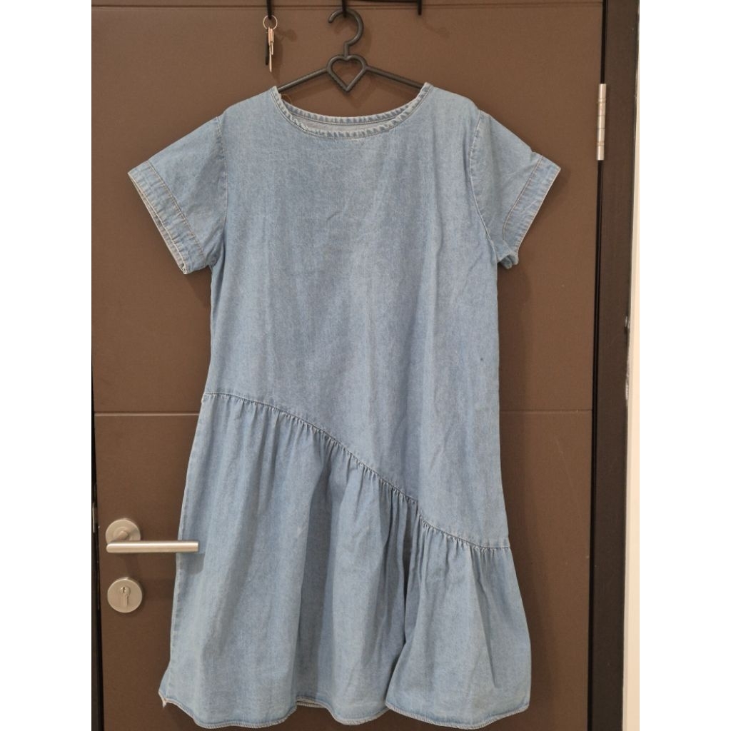 preloved dress jeans