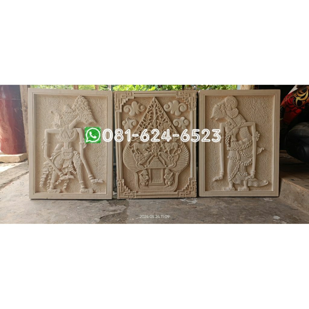 relief wayang gunungan batu ukir pajangan dinding 60x80