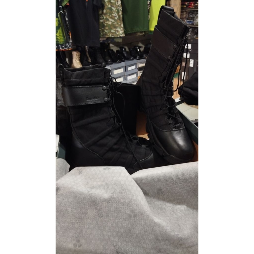 sepatu pdl ninja titans original/terbaik/terlaris