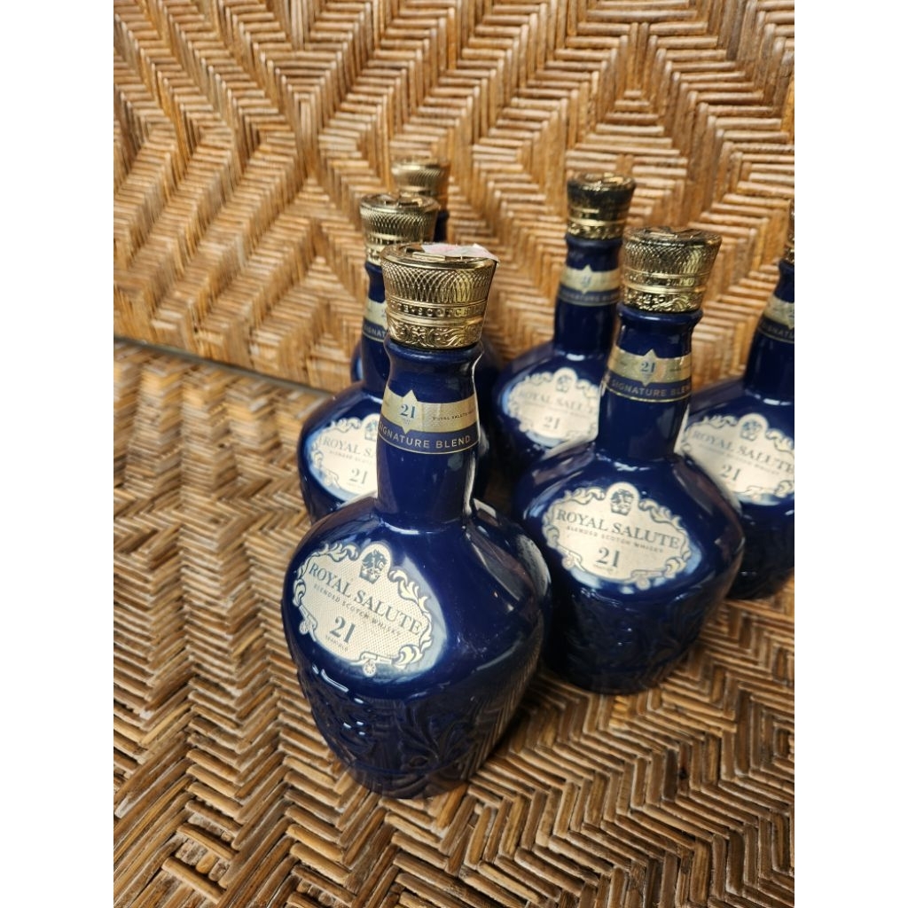 botol kosong royal salute 21th