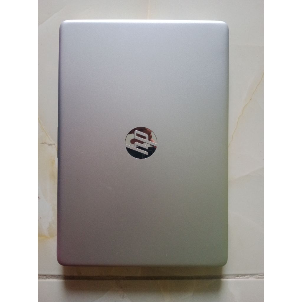 laptop hp 14s fq0576au ryzen 3 8/512gb