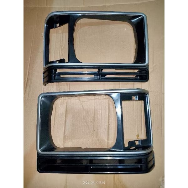 (SET) Grill Ring Lampu Depan Mitsubishi L300 OLD Tahun Lama
