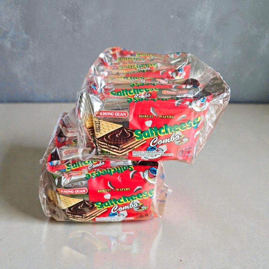 Khong Guan Biskuit Saltcheese Combo 10 Bungkus - Keju Lapis Coklat