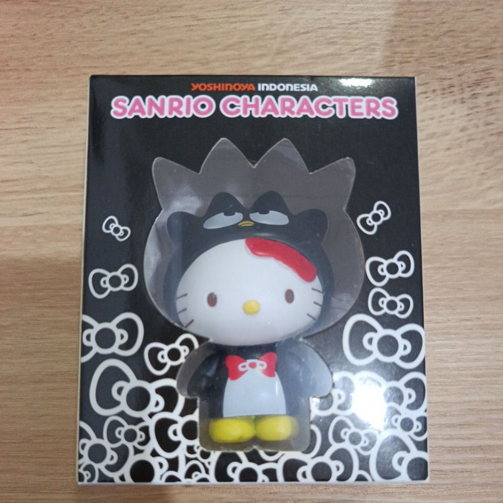 Masih Segel Hello Kitty x Badtzmaru SANRIO CHARACTER Mini Figure Yoshinoya Indonesia