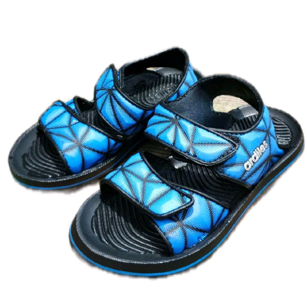 Sandal Gunung Ardiles