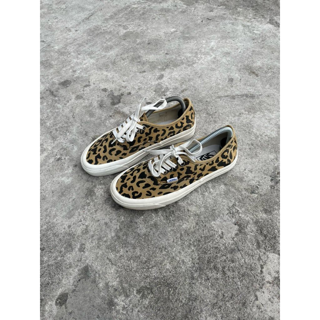 Vans Authentic Leopard Anaheim