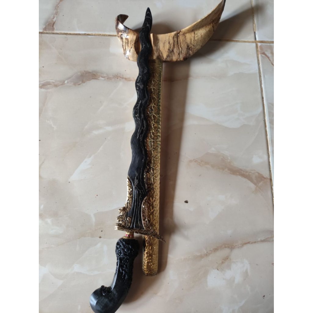 keris singo kinatah