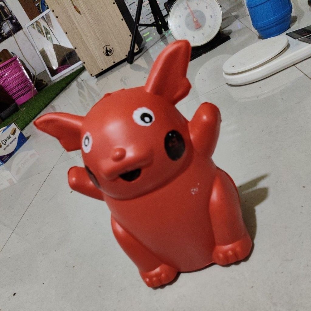celengan pokemon plastik