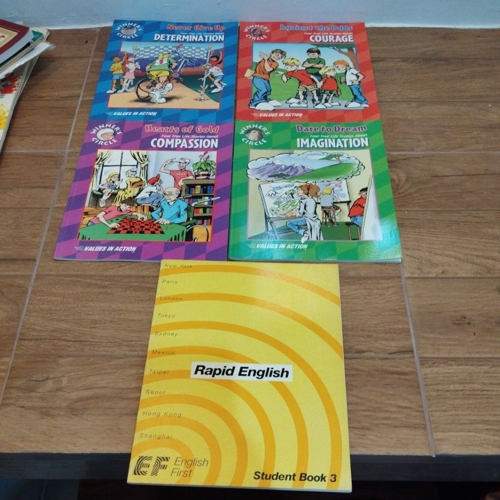 Buku Winner's Circle & EF English First