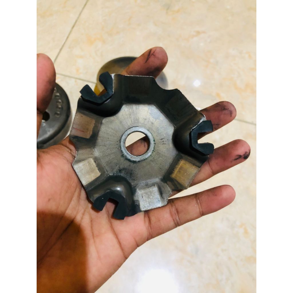 pulley depan beat k44