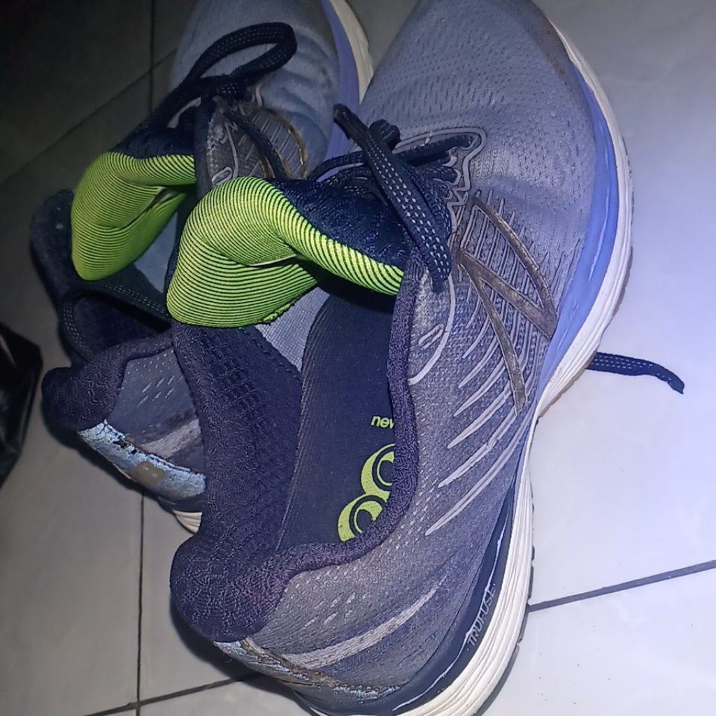 Sepatu NB 880 v8 Second