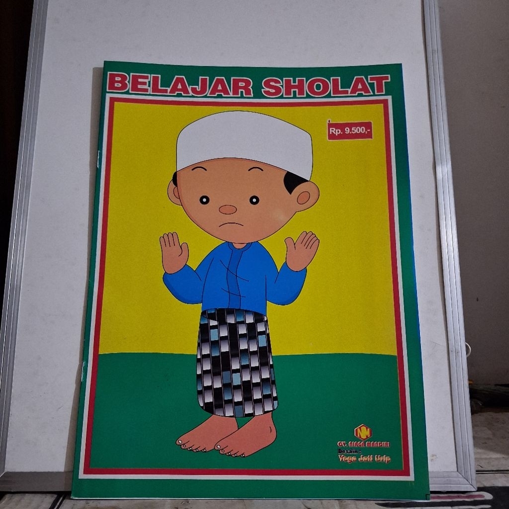 Buku belajar sholat dan mewarnai gambar ukuran A4 besar
