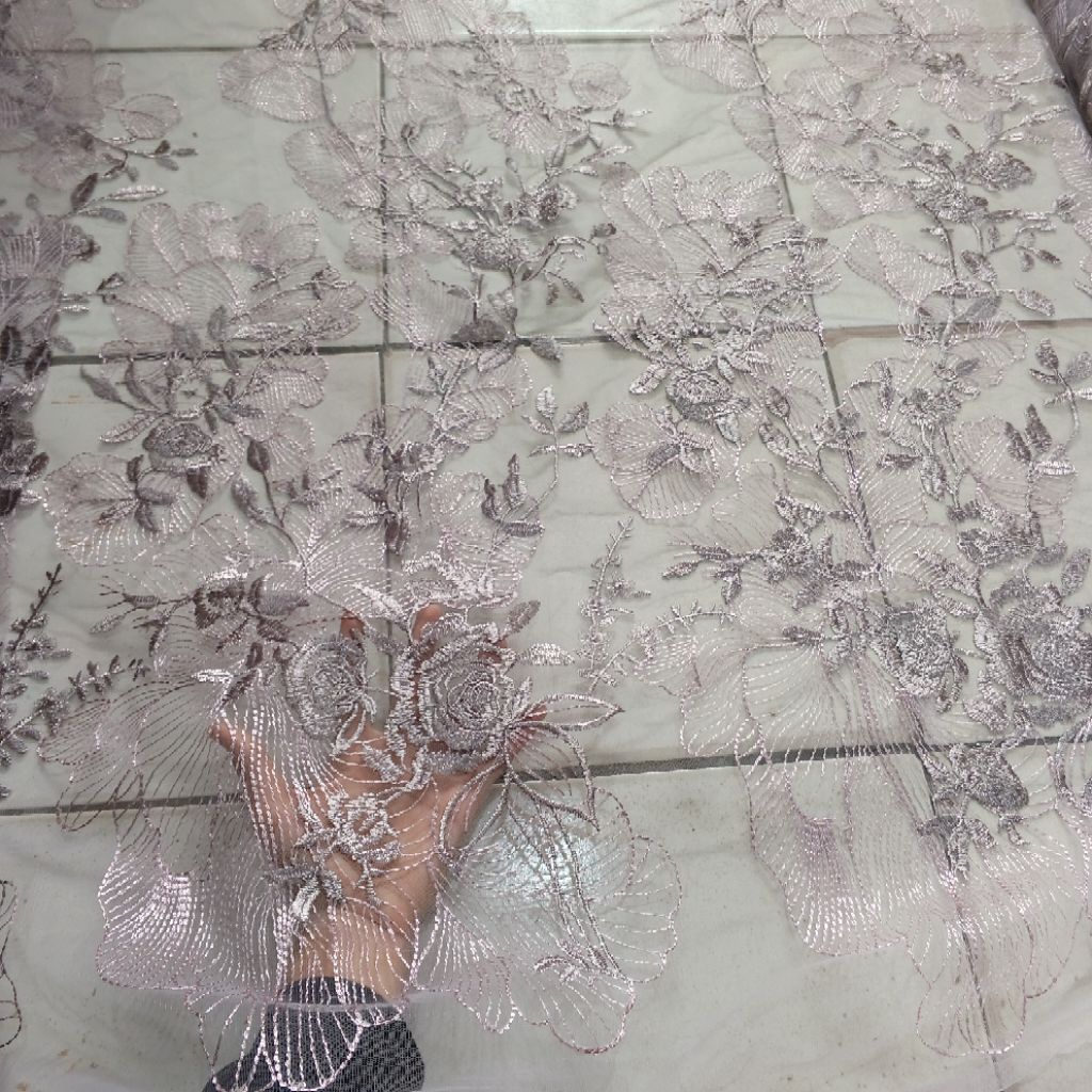 kain tile bordir motif - kain tile bordir meteran - kain tile bordir premium - kain tile antik /0,5m
