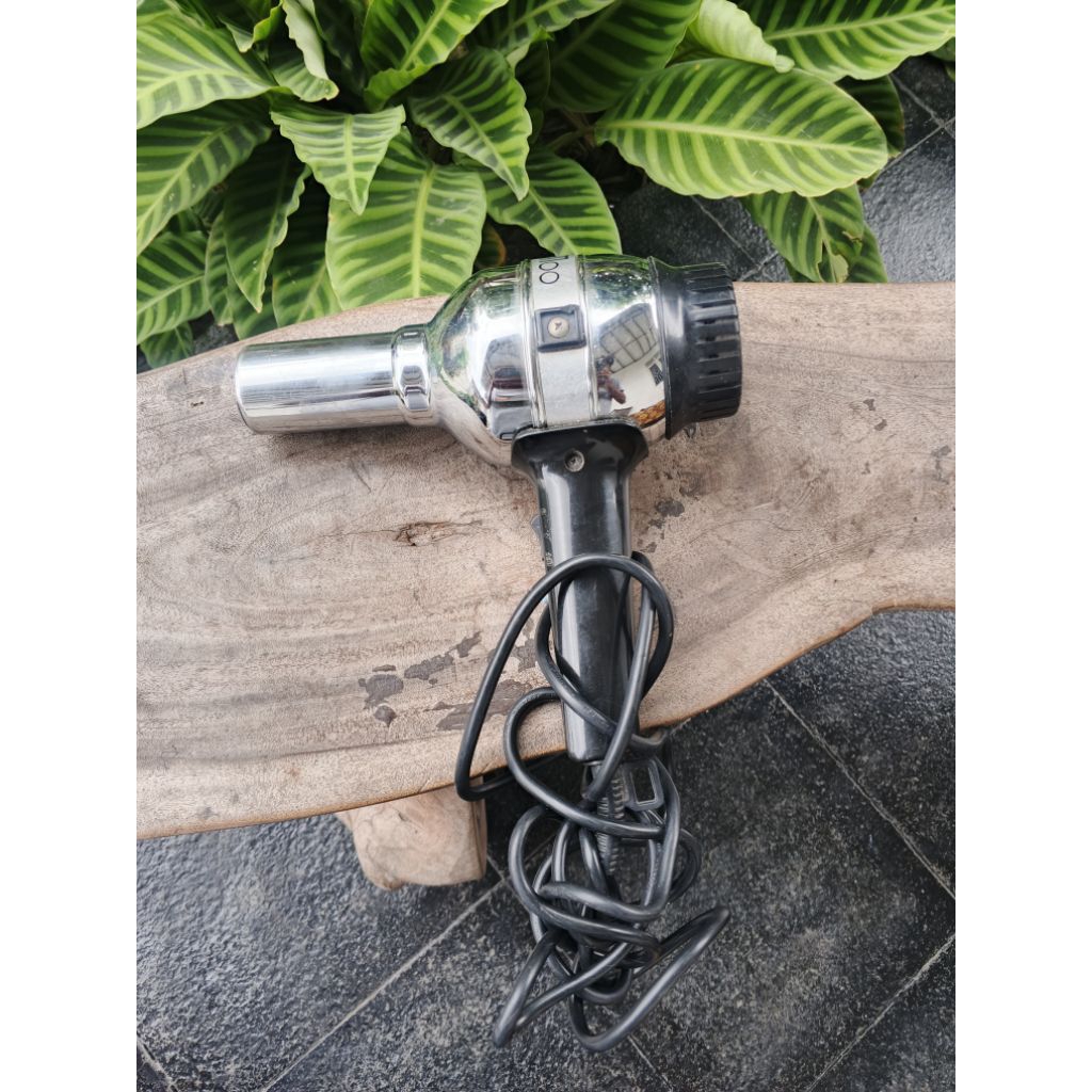 Hairdryer Wigo Taifun 1100