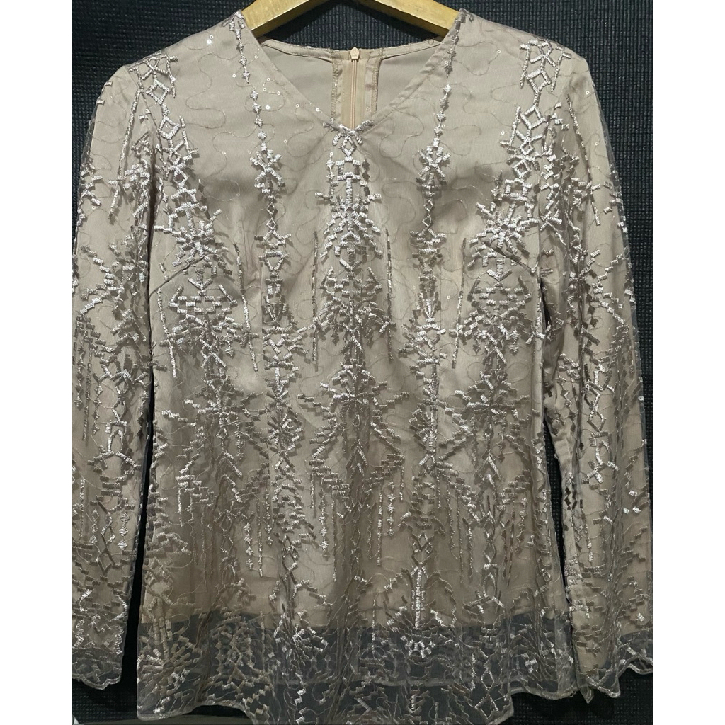 Kebaya brokat bordir warna cream