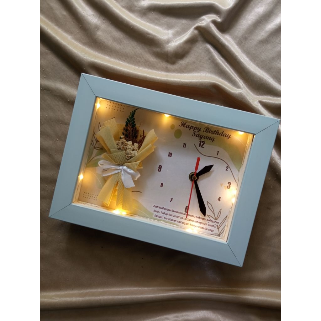 Kado Flower Frame 3D LED Pigura Bingkai Mini Buket Kado Jam Dinding Custom