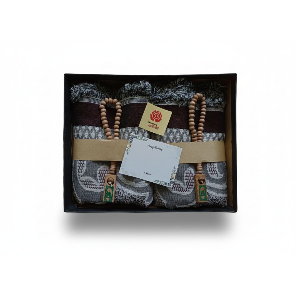 SAJADAH PERNIKAHAN COUPLE GIFH BOX PREMIUM MEWAH  HADIAH KADO PERNIKAHAN / KADO NIKAHAN/ HAMPERS WED